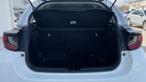 TOYOTA YARIS 1.5 125PS 2024