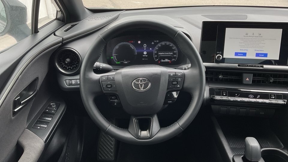 TOYOTA C-HR C-ULT  1.8 140PS 2025