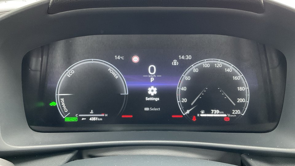 TOYOTA C-HR C-ULT  1.8 140PS 2025