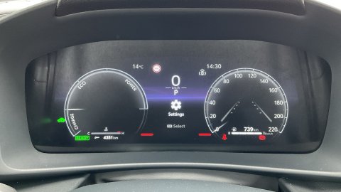 TOYOTA C-HR C-ULT  1.8 140PS 2025