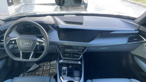  Audi e-tron GT QUATTRO 476PS 2023