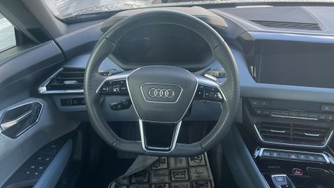  Audi e-tron GT QUATTRO 476PS 2023