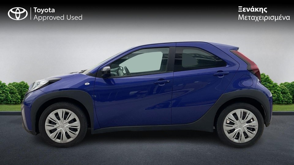 Toyota Aygo X X-PLAY 1.0 72PS 2025