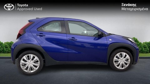 Toyota Aygo X X-PLAY 1.0 72PS 2025