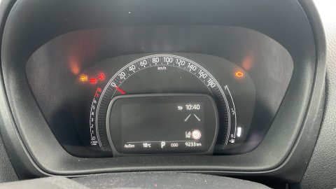 Toyota Aygo X X-PLAY 1.0 72PS 2025