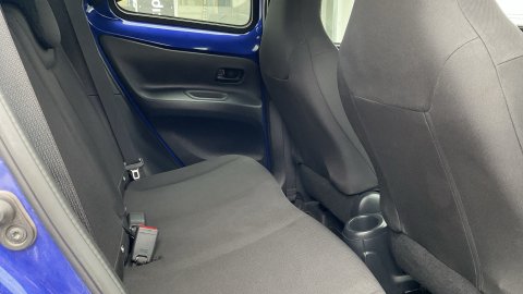 Toyota Aygo X X-PLAY 1.0 72PS 2025