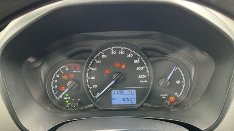 Toyota Yaris LIVE 1.5 2018