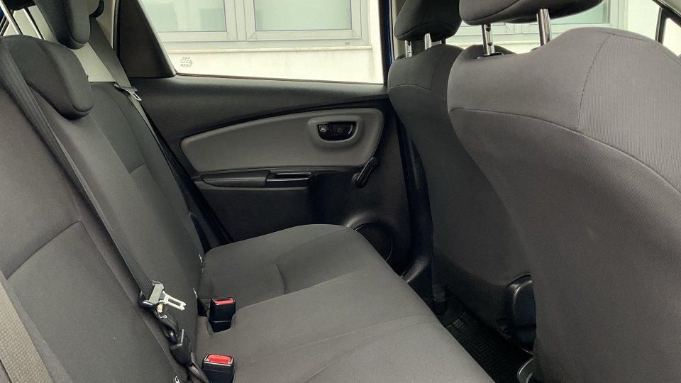 Toyota Yaris LIVE 1.5 2018