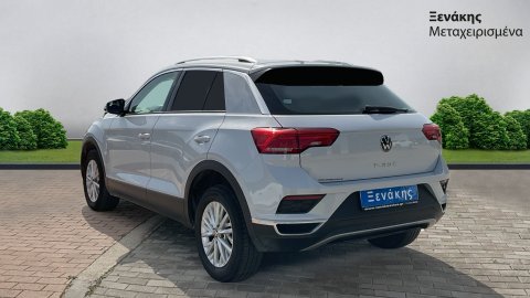 Volkswagen T-Roc ADVANCE 1.0 110PS 2022