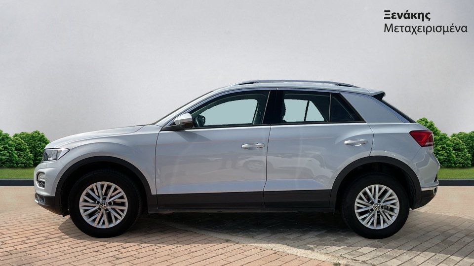 Volkswagen T-Roc ADVANCE 1.0 110PS 2022