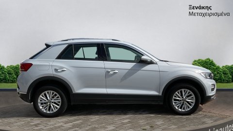 Volkswagen T-Roc ADVANCE 1.0 110PS 2022