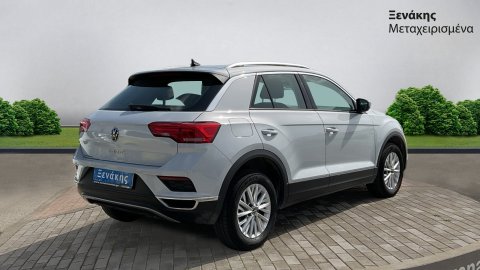 Volkswagen T-Roc ADVANCE 1.0 110PS 2022