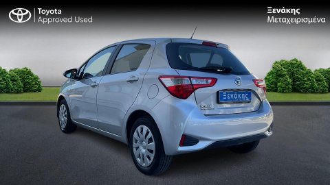 Toyota Yaris LIVE 1.5 2018