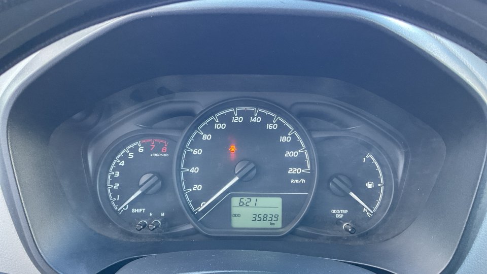 Toyota Yaris LIVE 1.5 2018