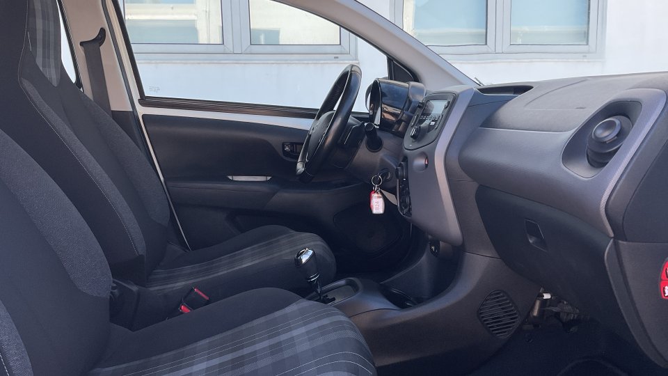  Peugeot 108 CABRIO 1.0 72PS 2019 