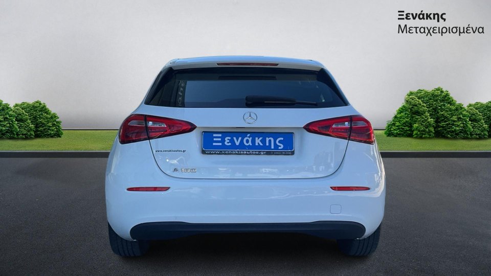  Mercedes-Benz A 180 BUSINESS 1.3 136PS 2022