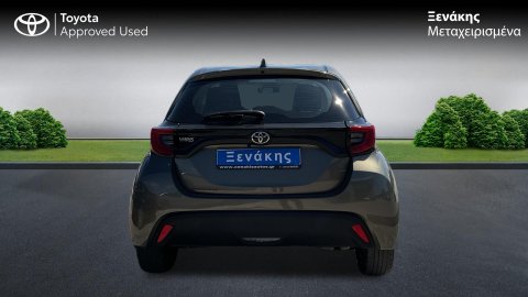 Toyota Yaris ACTIVE PLUS 1.5 2024