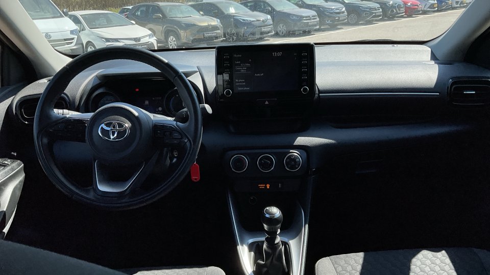 Toyota Yaris ACTIVE PLUS 1.5 2024