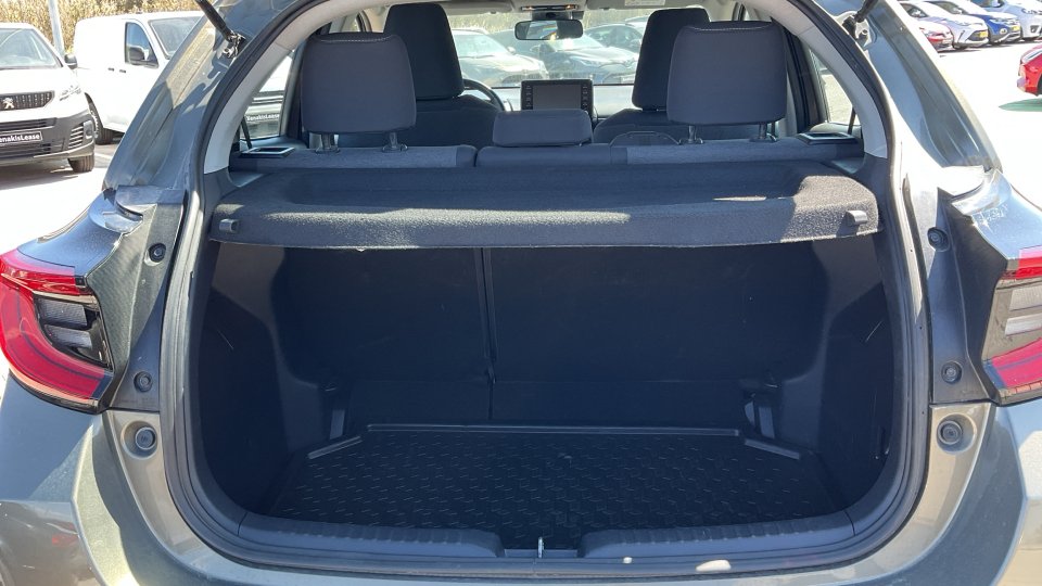 Toyota Yaris ACTIVE PLUS 1.5 2024