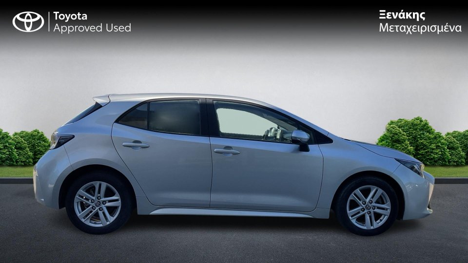 TOYOTA COROLLA  ACTIVE HYBRID 1.8 2022