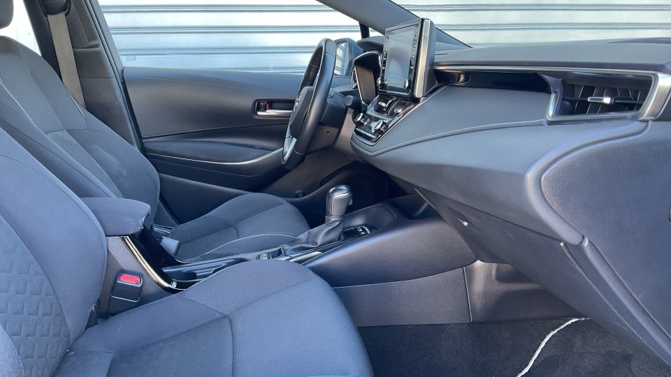 TOYOTA COROLLA  ACTIVE HYBRID 1.8 2022