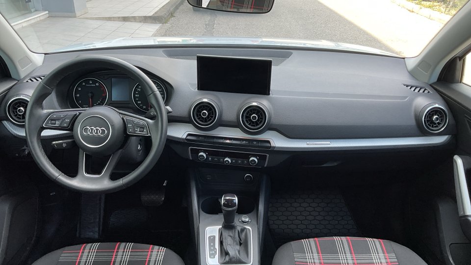 AUDI Q2 35TFSI 1.5  150PS 2023