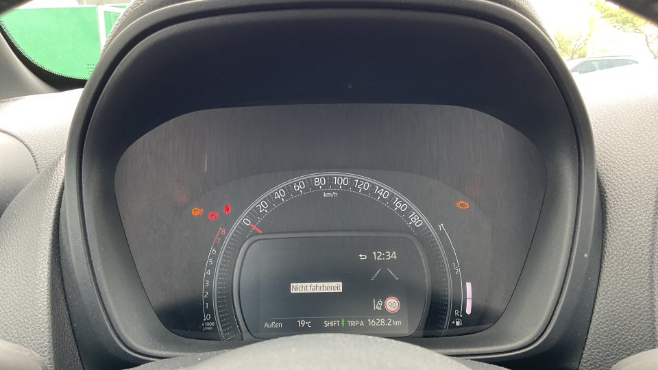 Toyota Aygo X X-PLAY 1.0 72PS 2025