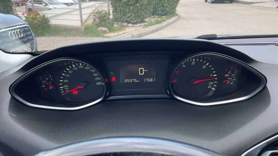  Peugeot 308 1.5 2019