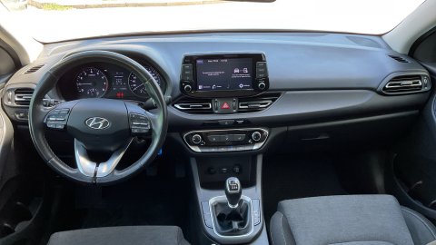 Hyundai i30 Fastback PREMIUM 1.0 2022