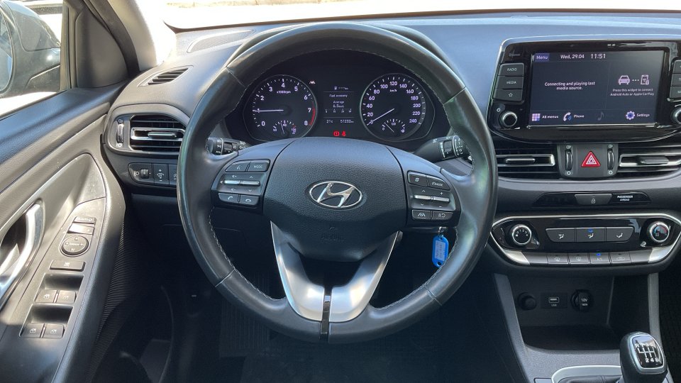 Hyundai i30 Fastback PREMIUM 1.0 2022