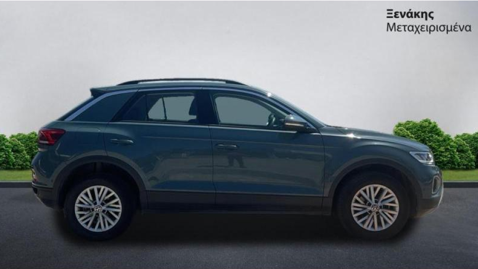 Volkswagen T-Roc LIFE 1.0 2023