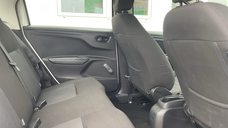 Peugeot 301 1.2 2017