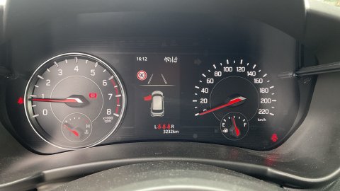 SUZUKI SWIFT 2WD GLX 2024