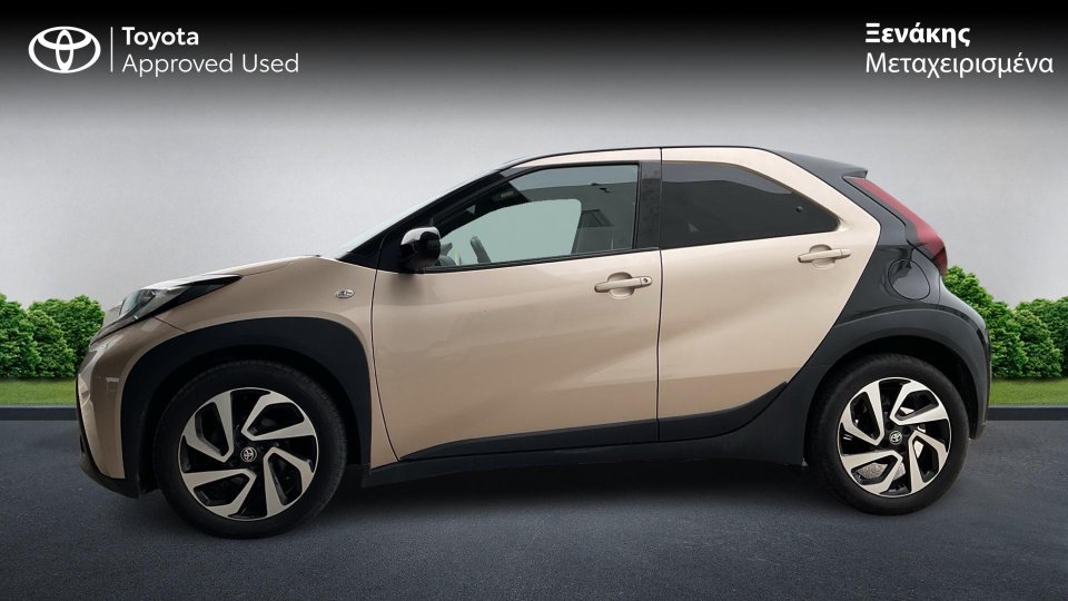TOYOTA AYGO X X-PULSE 2023