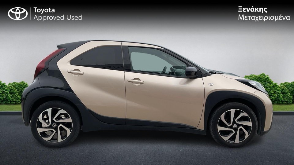 TOYOTA AYGO X X-PULSE 2023