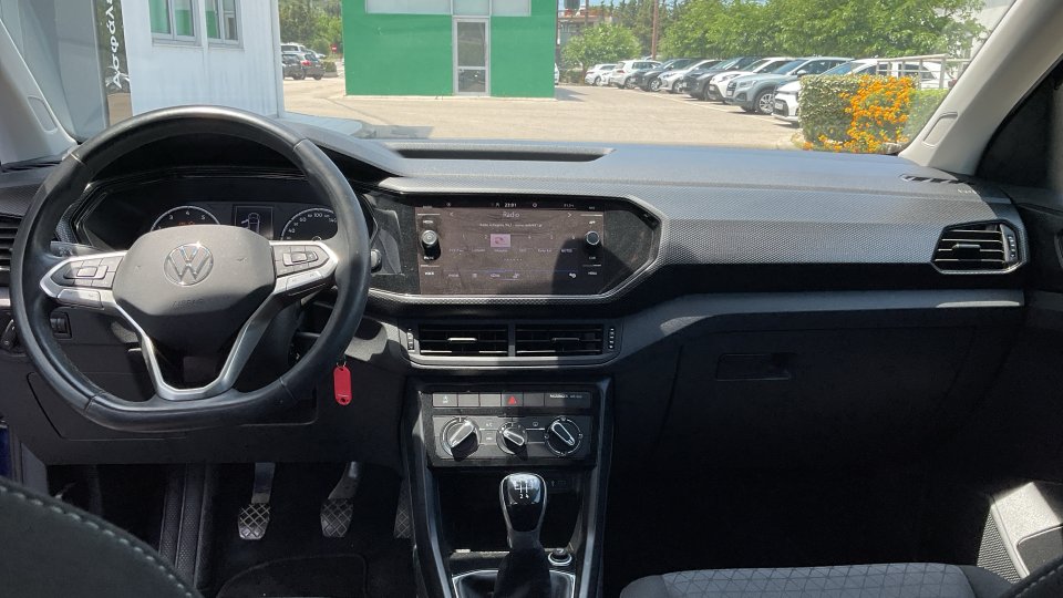 Volkswagen T-Cross Life 1.0 95 PS 2021