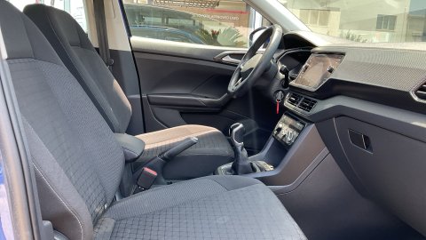 Volkswagen T-Cross Life 1.0 95 PS 2021