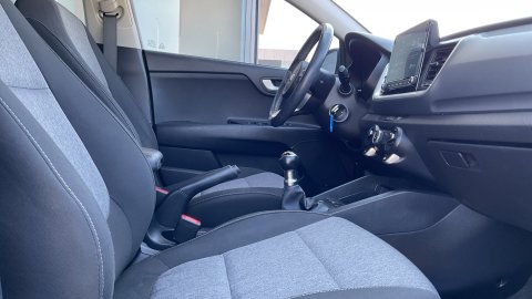 Kia Stonic Optimum 1.2 84PS 2021
