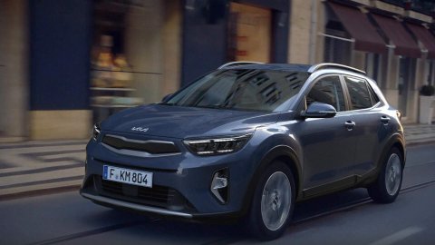 KIA STONIC 1.2 79PS OPTIMUM