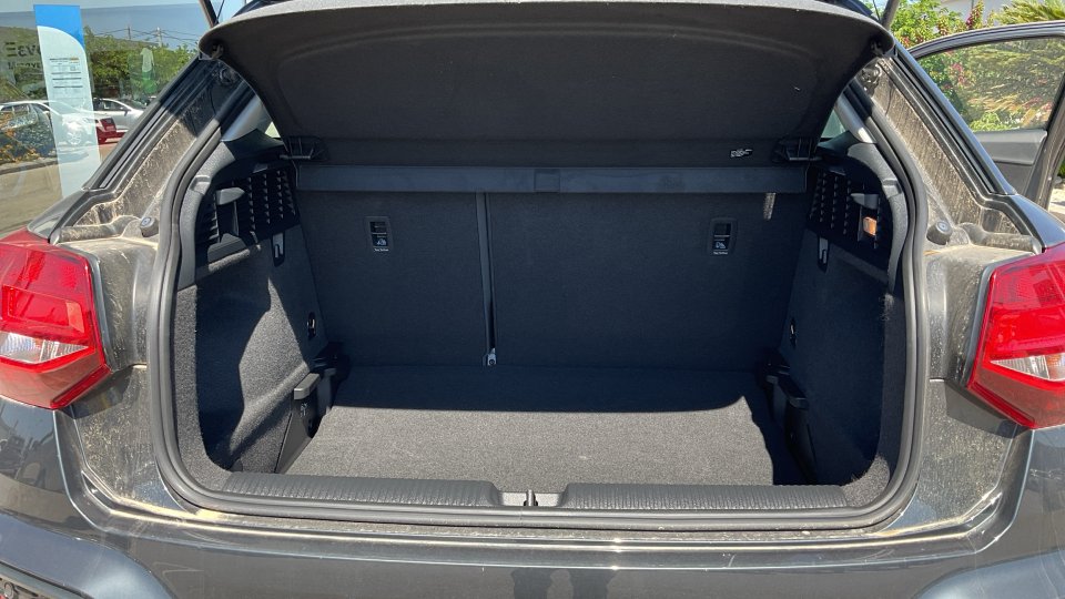 Audi Q2 30TFSI 1.0 110PS 2024