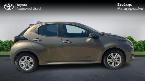 Toyota Yaris Active Plus 1.5 125PS 2024