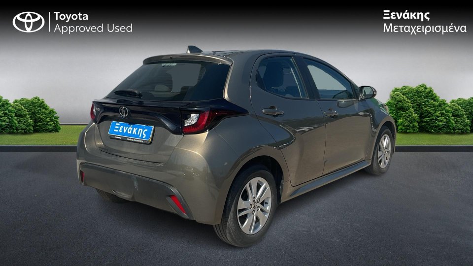 Toyota Yaris Active Plus 1.5 125PS 2024