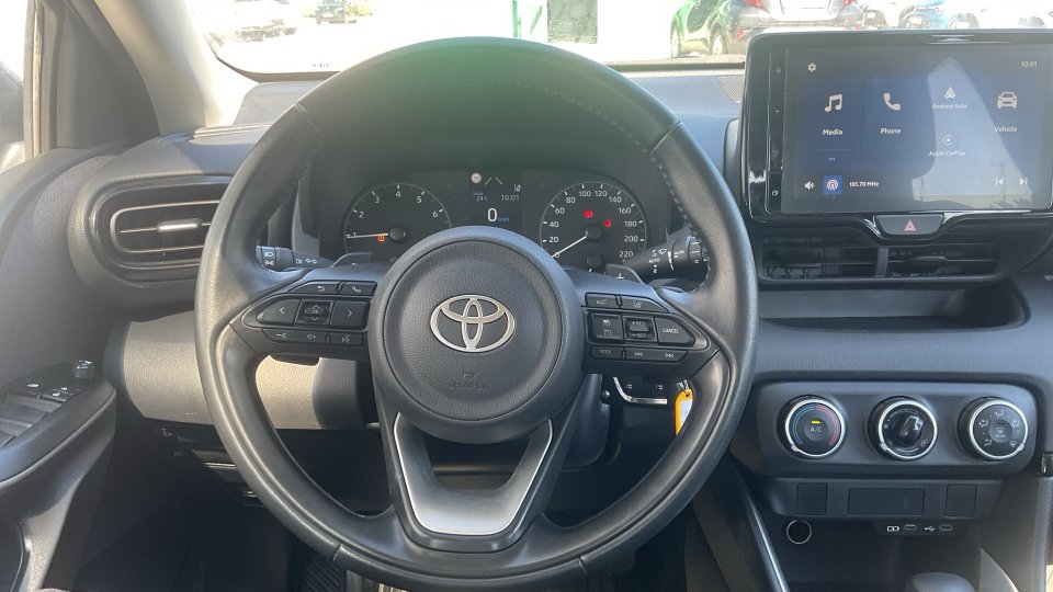 Toyota Yaris Active Plus 1.5 125PS 2024