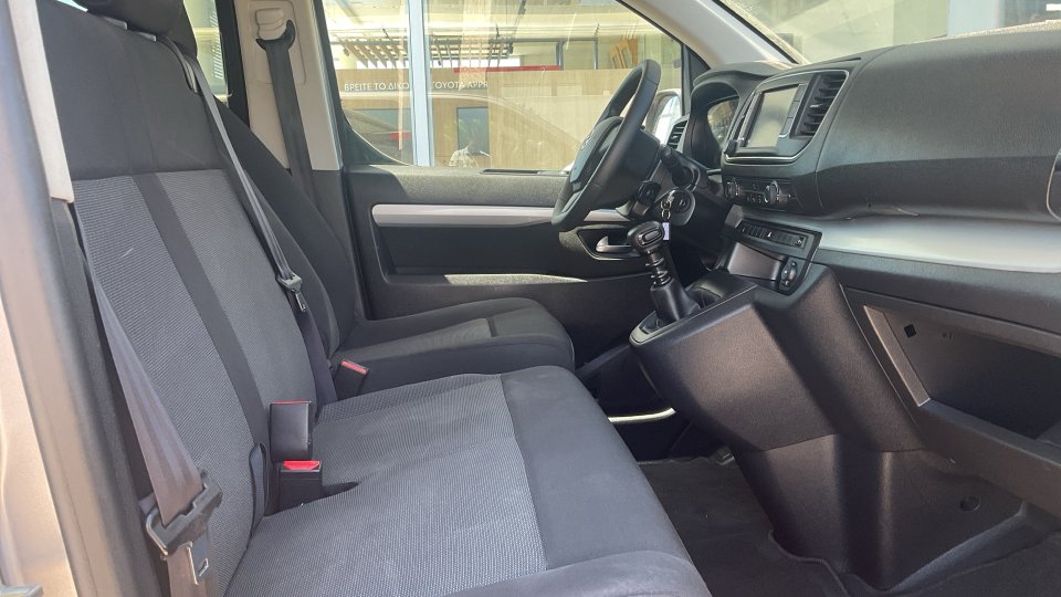 Toyota ProAce Verso L2 Shuttle 2.0 145PS 2024