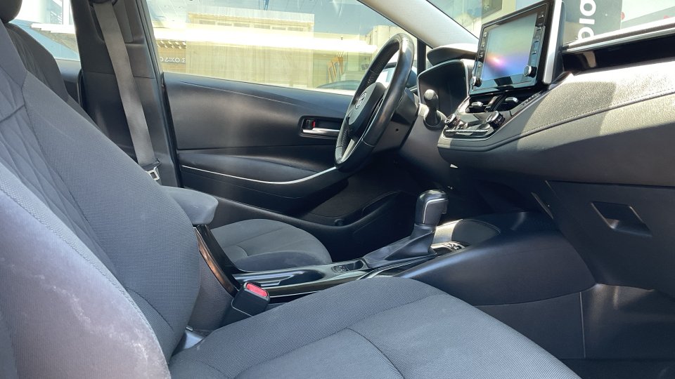 Toyota Corolla Sedan Feel 1.8 122PS 2022