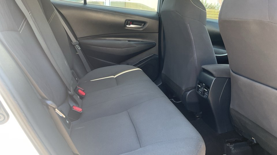 Toyota Corolla Sedan Feel 1.8 122PS 2022