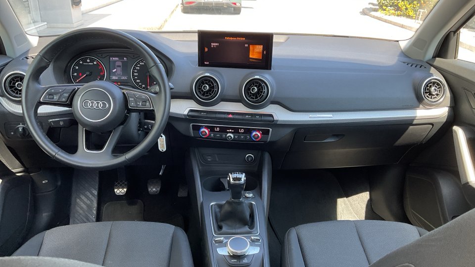 Audi Q2 30TFSI 1.0 110PS 2024