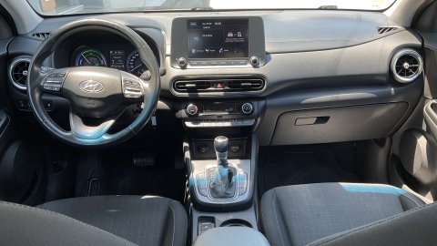 Hyundai Kona Premium 1.6 145PS 2021