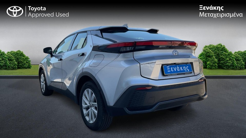 Toyota C-HR C-ULT PHEV 2.0 223PS 2025