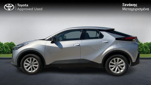 Toyota C-HR C-ULT PHEV 2.0 223PS 2025
